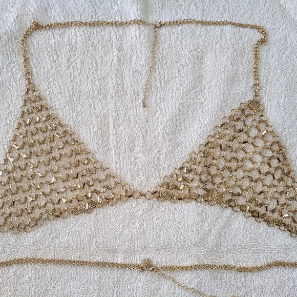 Gold Tone Metal Chain Link Bra - Picture 3 of 4